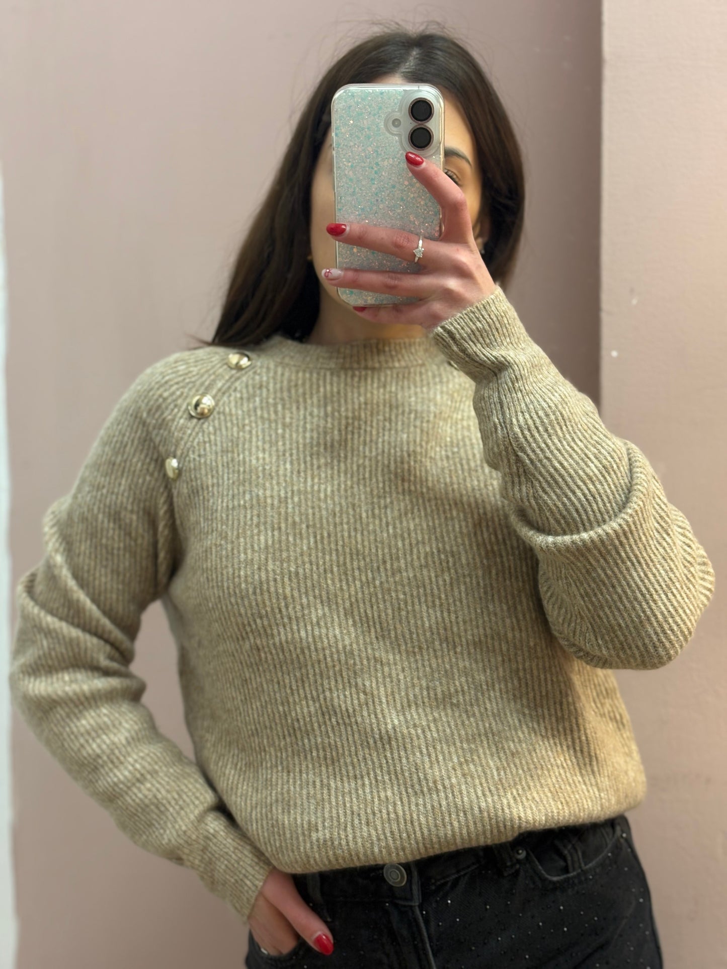 MAGLIONE PANNA CON BOTTONI