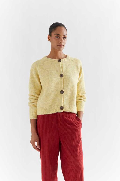 CARDIGAN AMARILLO COMPANIA FANTASTICA