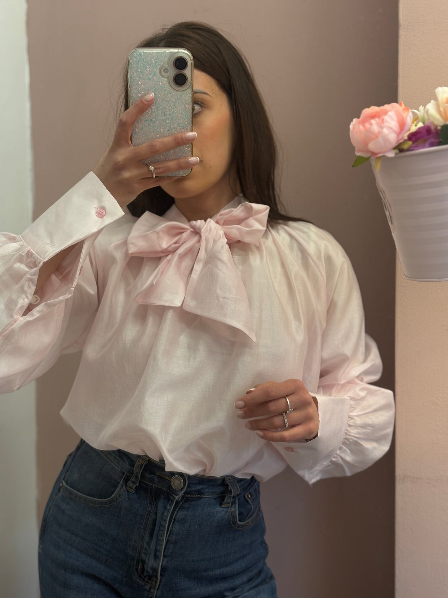 CAMICIA CHIFFON CON FIOCCO ROSA