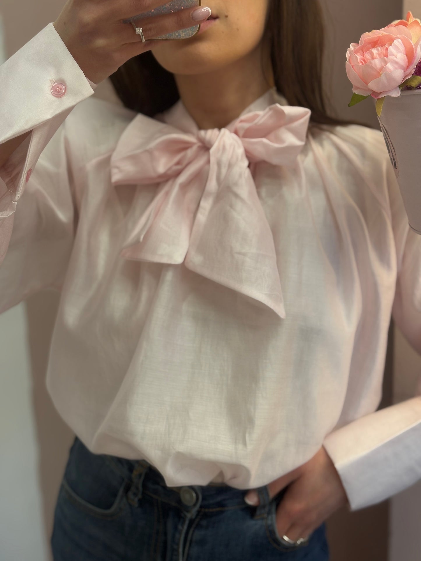 CAMICIA CHIFFON CON FIOCCO ROSA