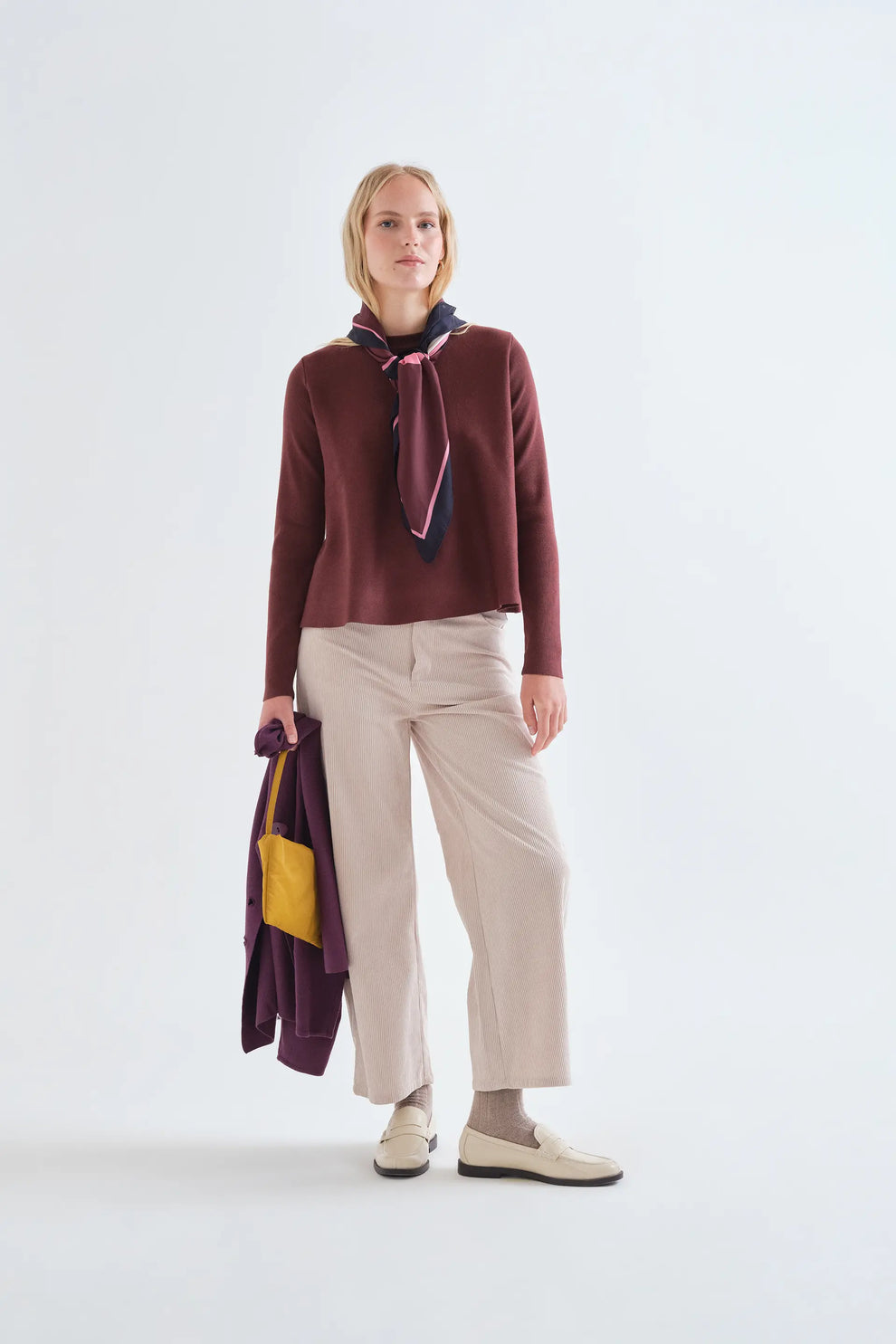 MAGLIA TRAPEZIO MARRONE