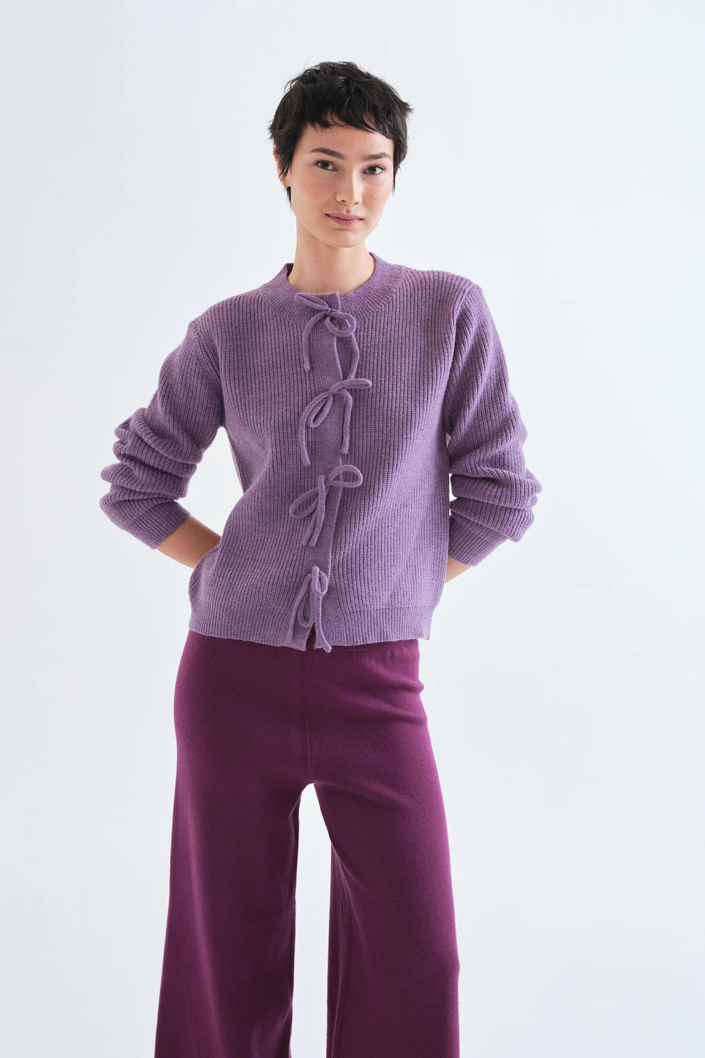 MAGLIONE FIOCCHI VIOLA