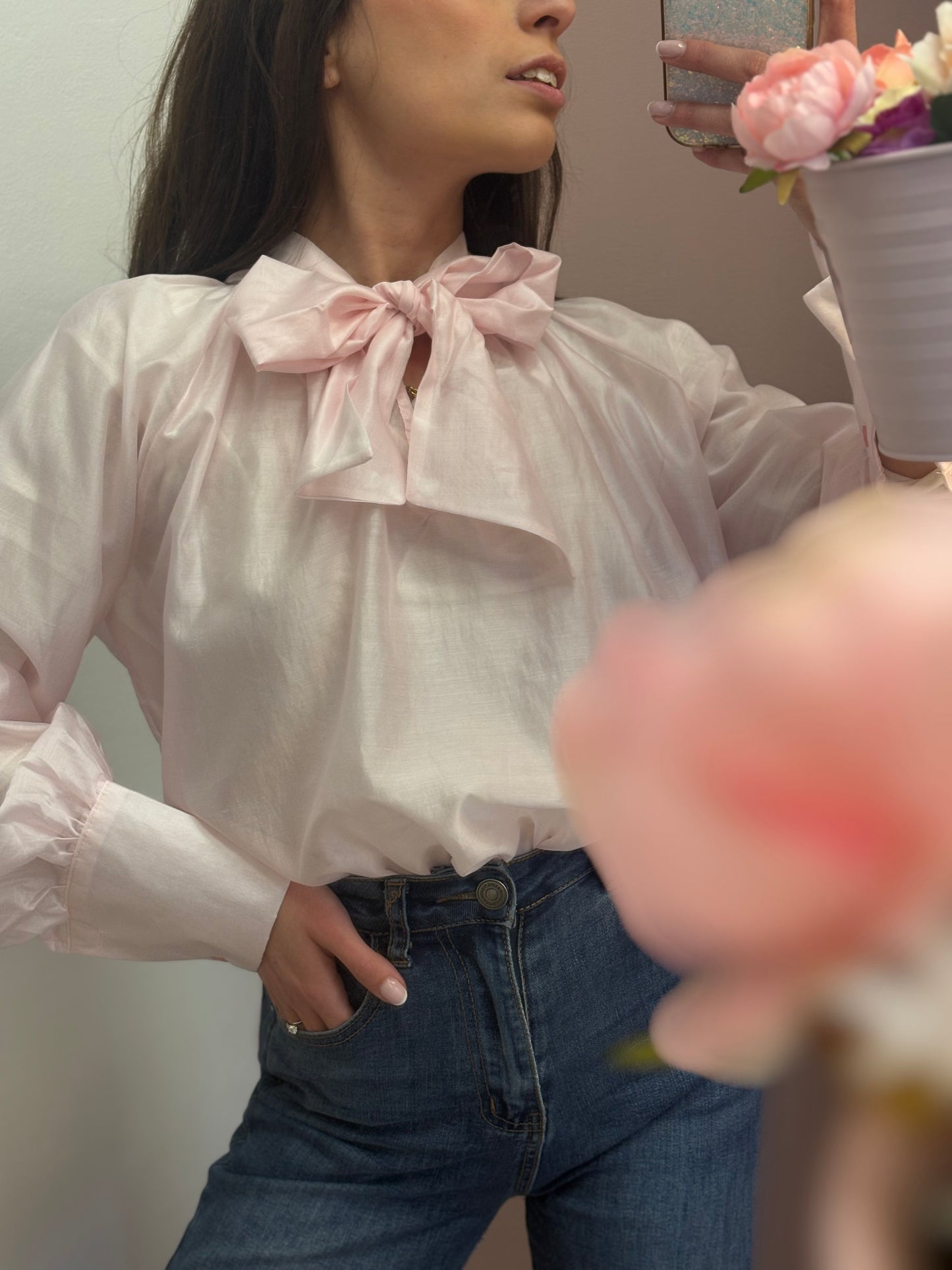 CAMICIA CHIFFON CON FIOCCO ROSA