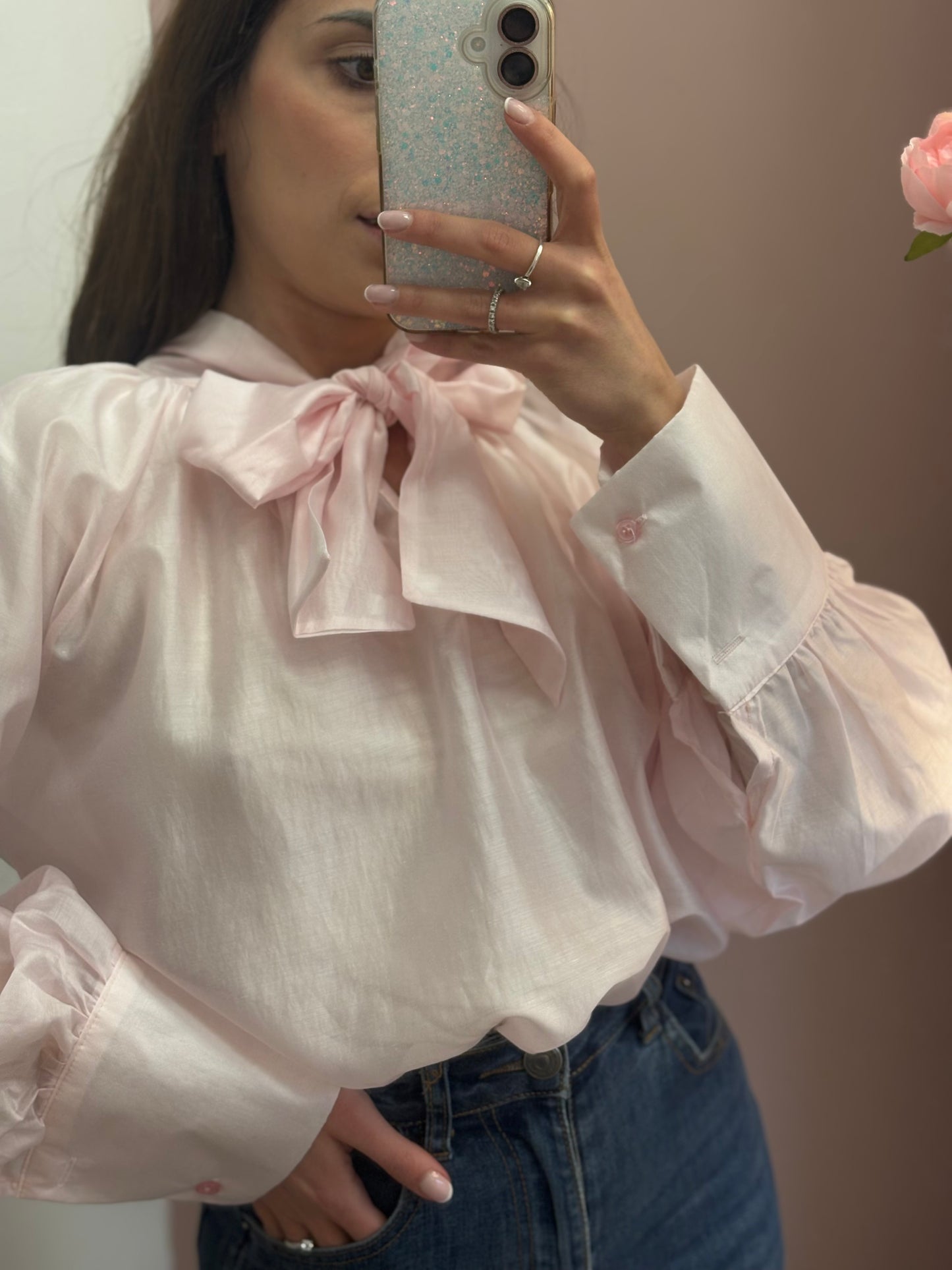 CAMICIA CHIFFON CON FIOCCO ROSA