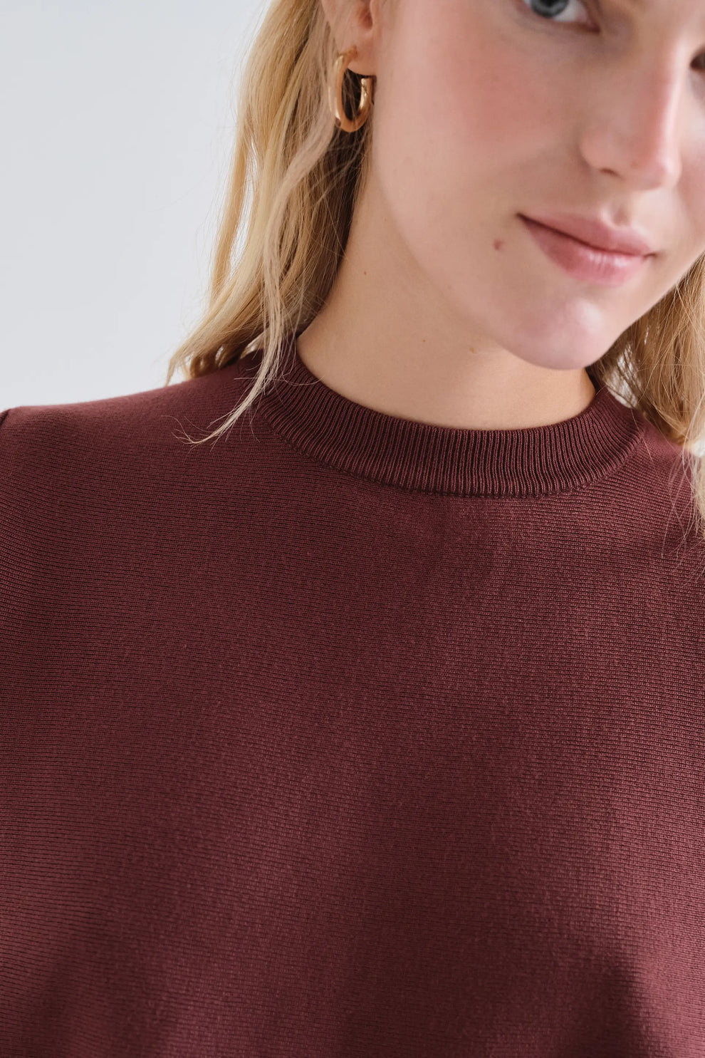 MAGLIA TRAPEZIO MARRONE